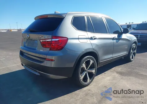 2011 BMW X3 xDrive28I z USA, uszkodzony, nr VIN 5UXWX5C55BL714832